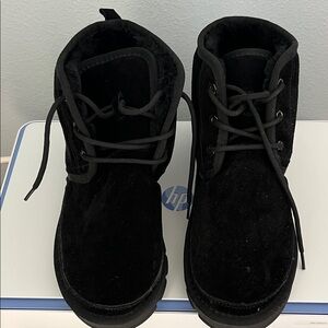 Men’s Jousen Size 11 Lace-Up Boots with fuzzy lining